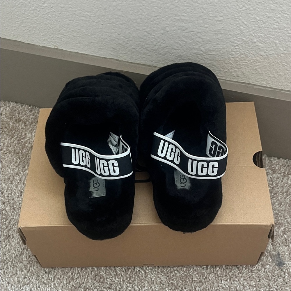 Uggs Fuzzy Slippers - Picture 2 of 4
